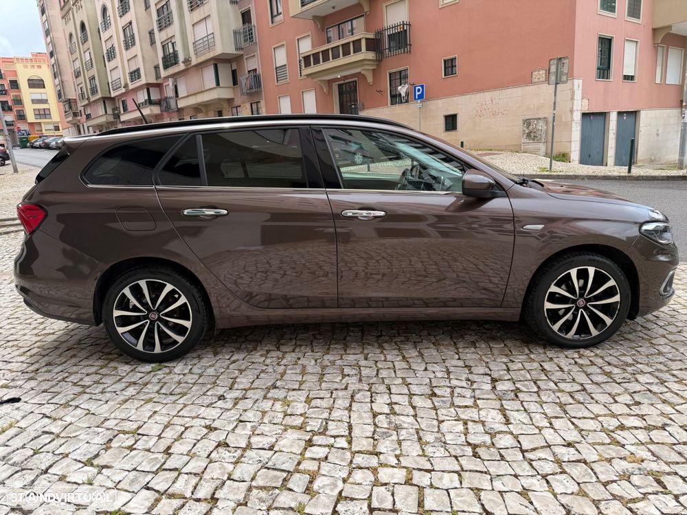 Fiat Tipo Station Wagon 1.6 M-Jet Lounge J17 - 4
