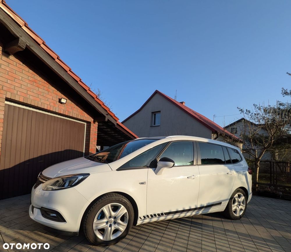 Opel Zafira 2.0 CDTI Elite - 2