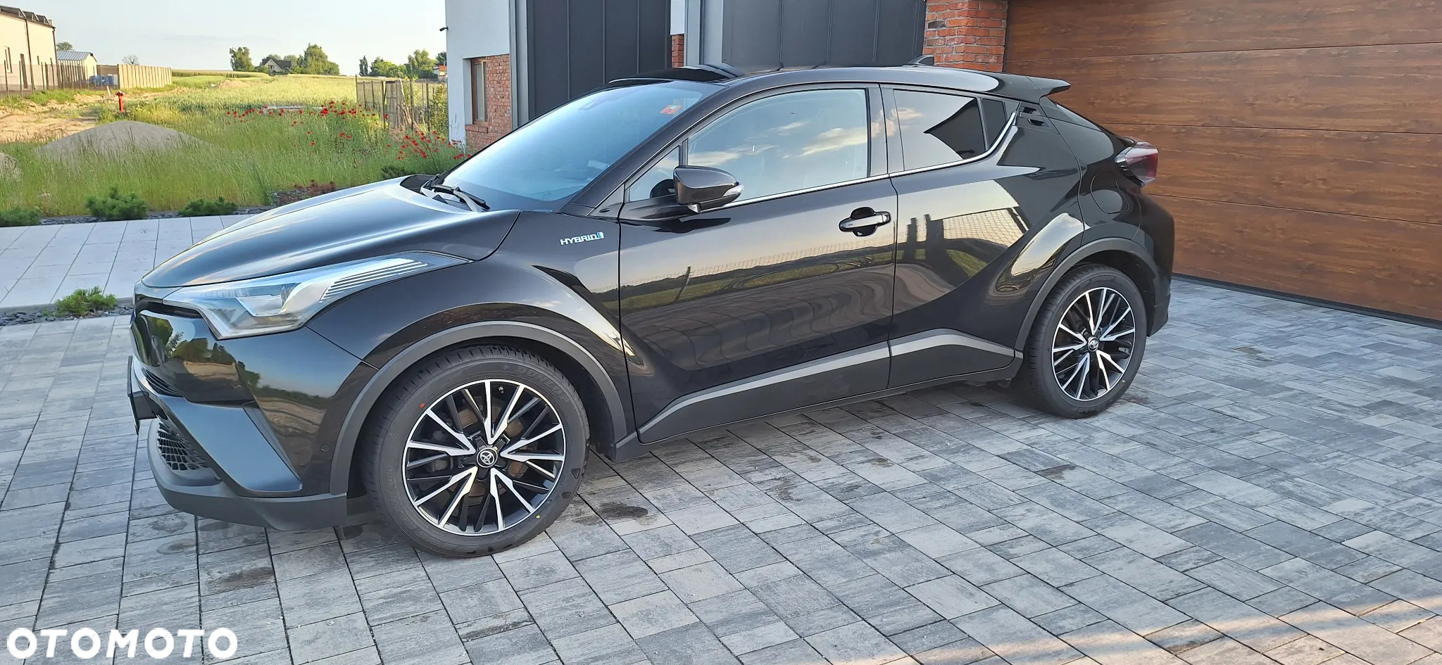 Toyota C-HR 1.8 Hybrid Executive - 2