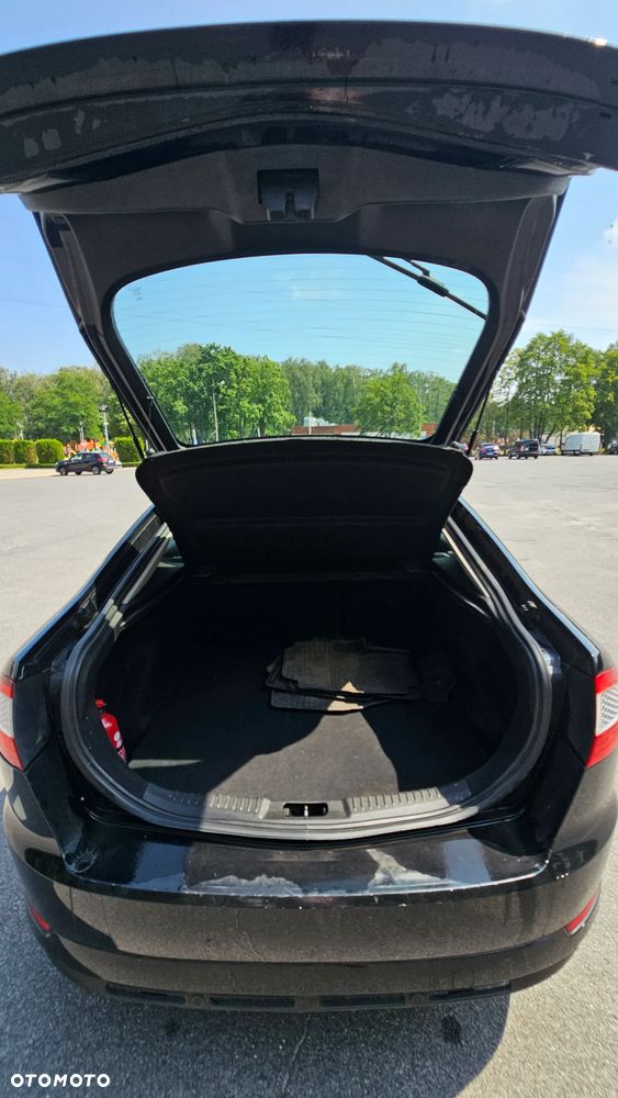 Ford Mondeo 1.8 TDCi Ghia - 5