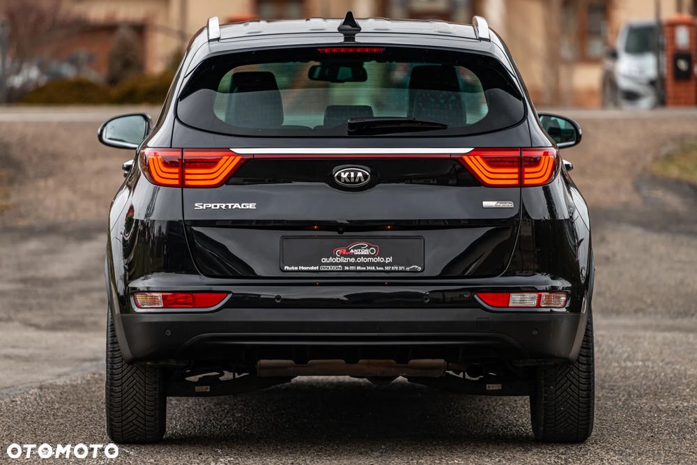 Kia Sportage 1.6 GDI 2WD Black Edition - 17