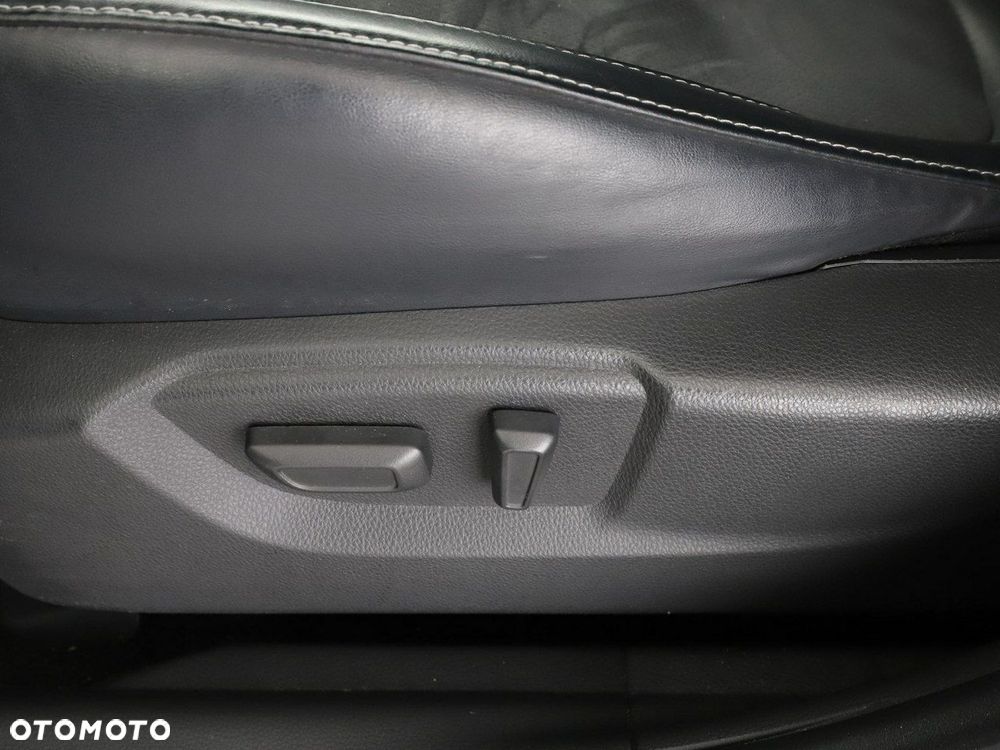 Mitsubishi Eclipse Cross - 40