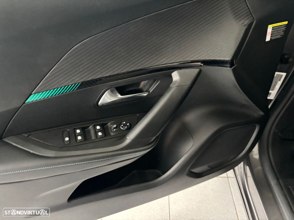 Peugeot 2008 1.5 BlueHDi Allure Pack - 18