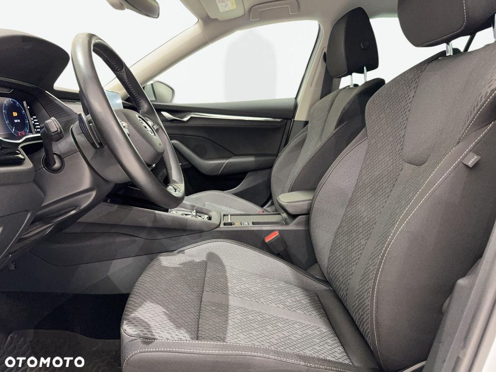 Skoda Octavia 1.5 TSI GPF ACT Style DSG - 10