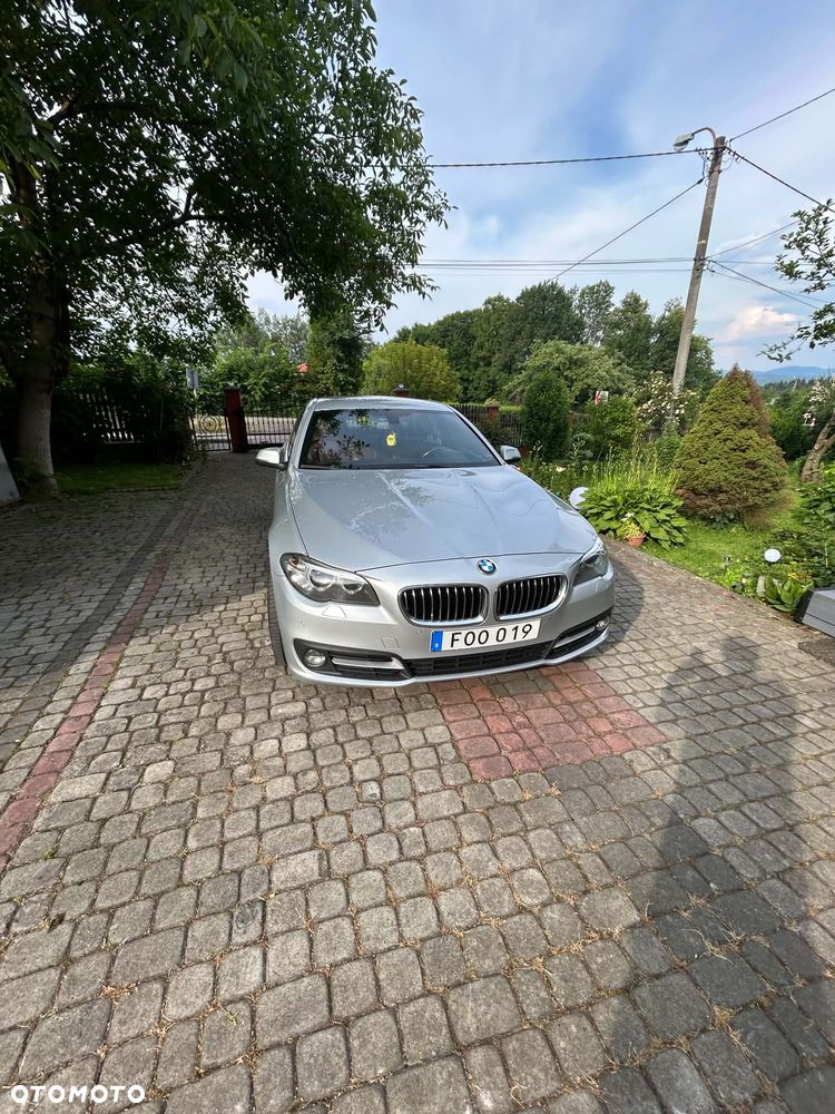 BMW Seria 5 530d xDrive - 2