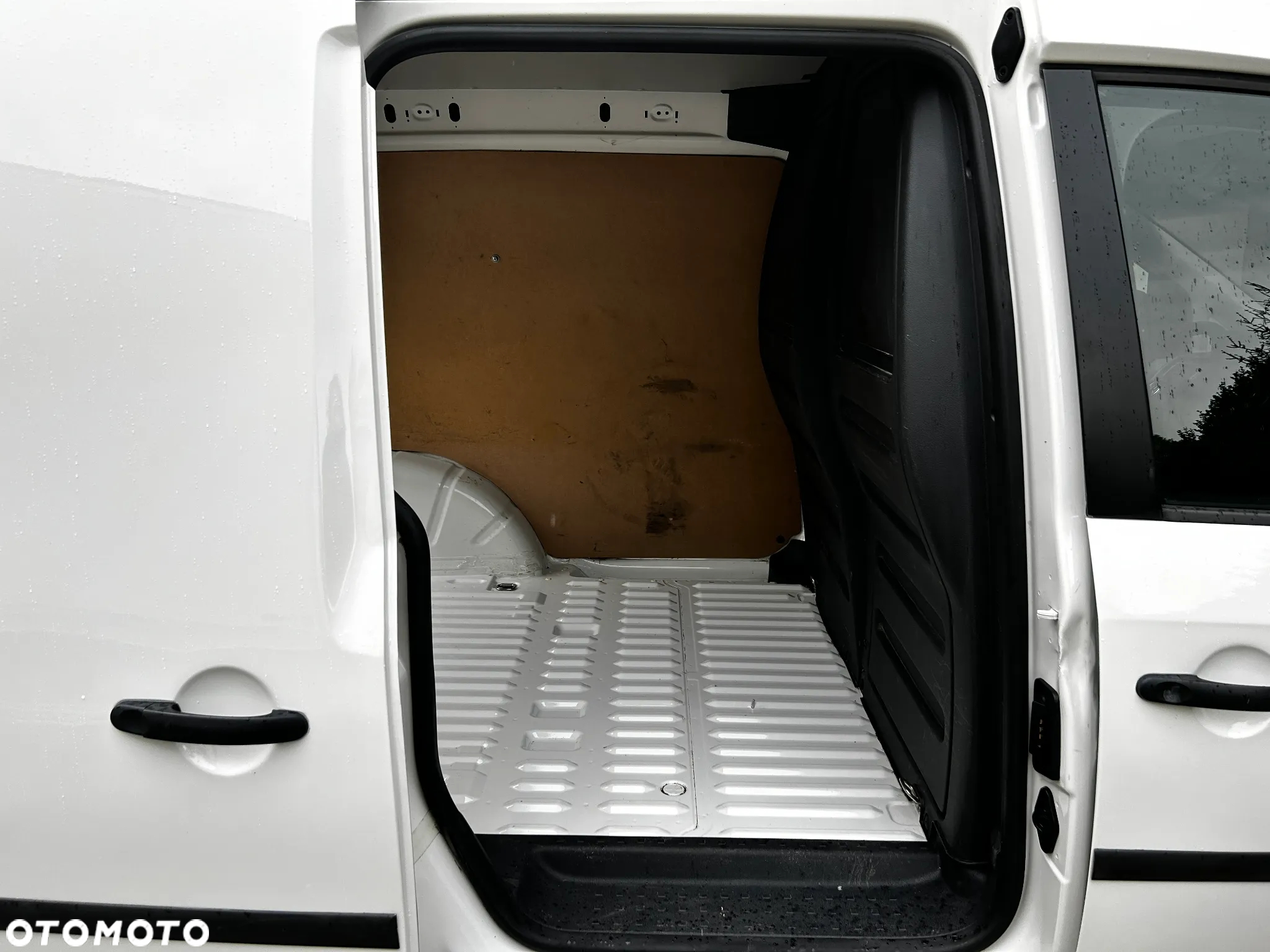 Volkswagen CADDY - 11