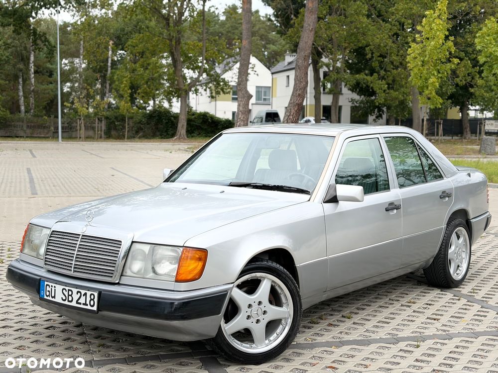 Mercedes-Benz W124 (1984-1993) - 1