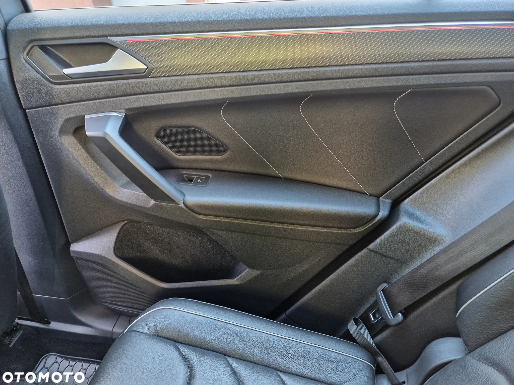 Volkswagen Tiguan 2.0 TDI SCR 4Mot R-Line DSG - 20