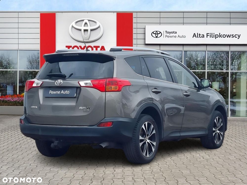 Toyota RAV4 - 4