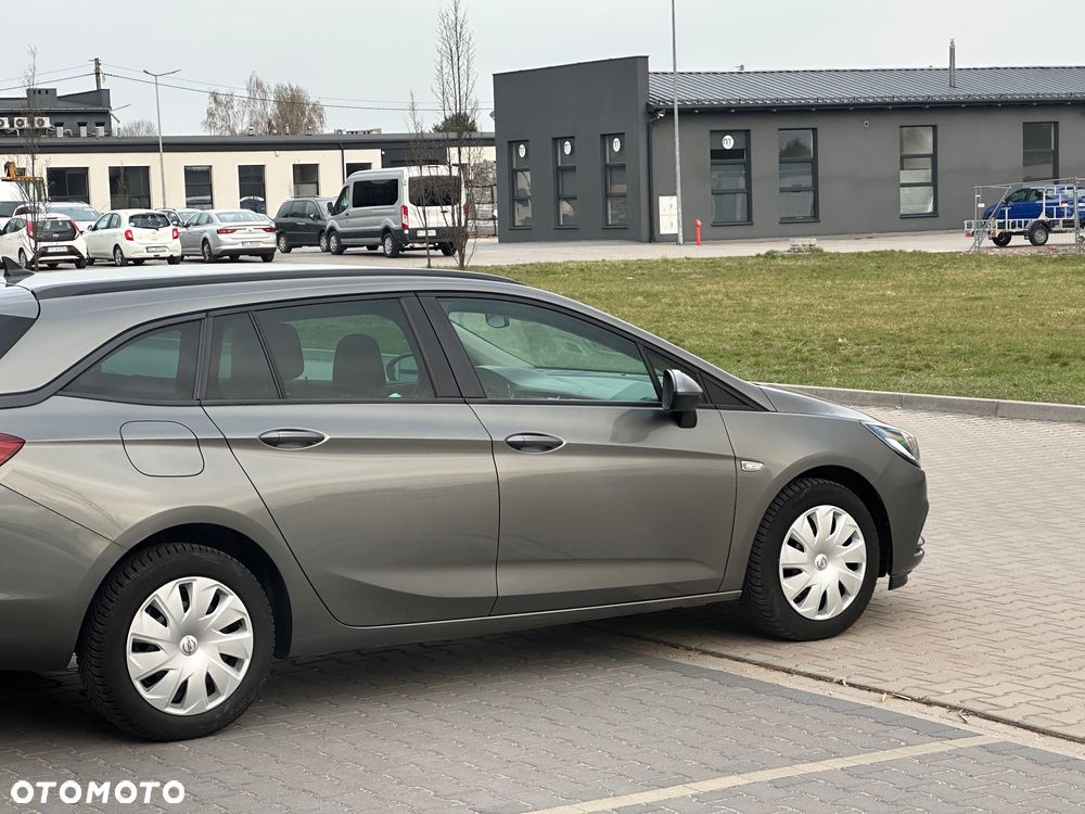 Opel Astra 1.6 BiTrb D (CDTI) Start/Stop Innovation - 9