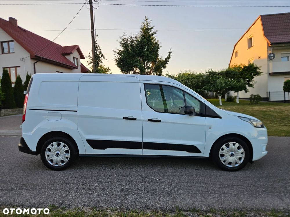 Ford CONNECT - 9