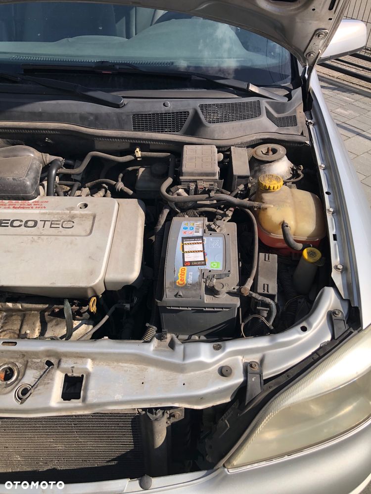 Opel Astra 1.6 GL / Club - 20