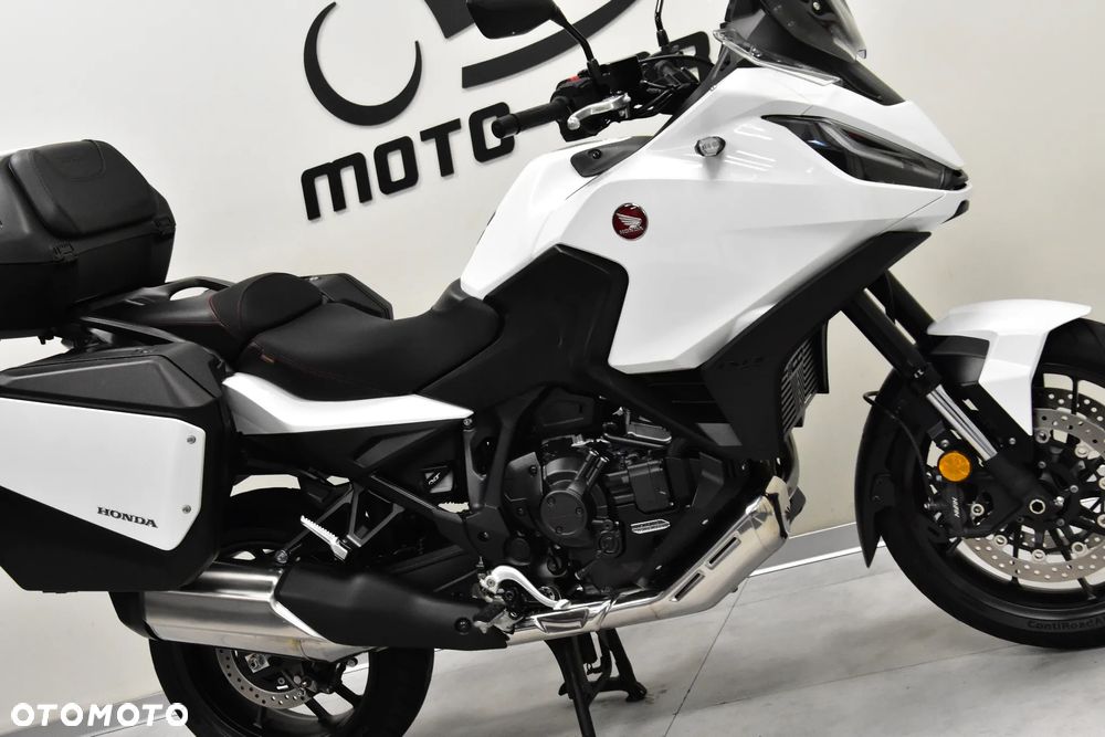 Honda NT - 11