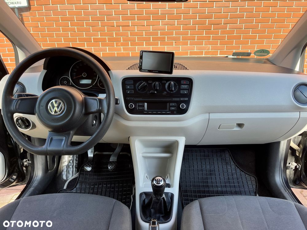 Volkswagen up! - 12