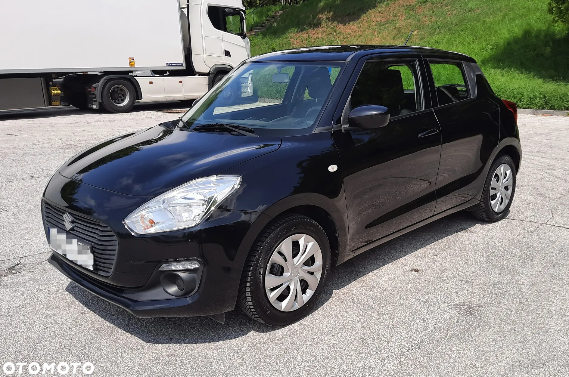 Suzuki Swift 1.2 Premium Plus - 17