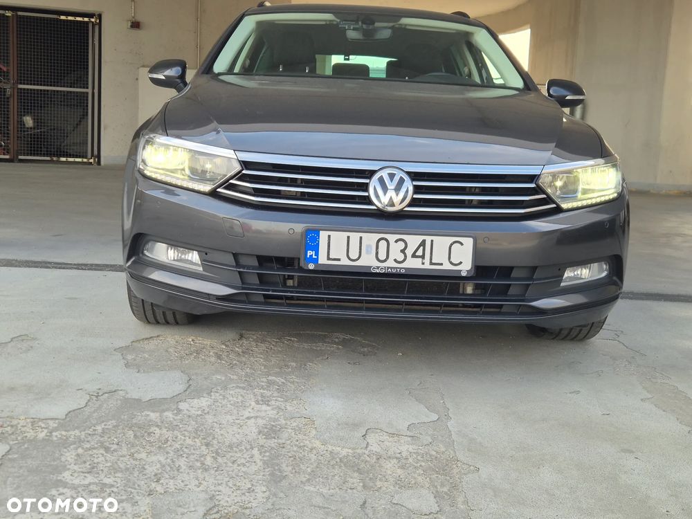 Volkswagen Passat 2.0 TDI BMT Trendline - 15