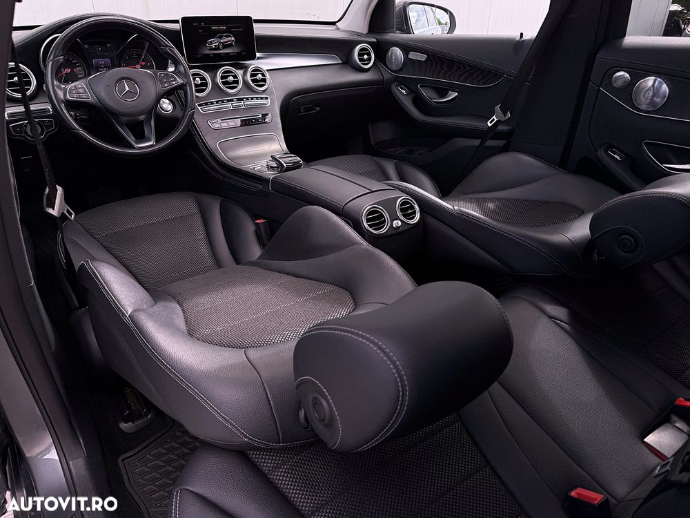 Mercedes-Benz GLC 220 d 4MATIC 9G-TRONIC - 22