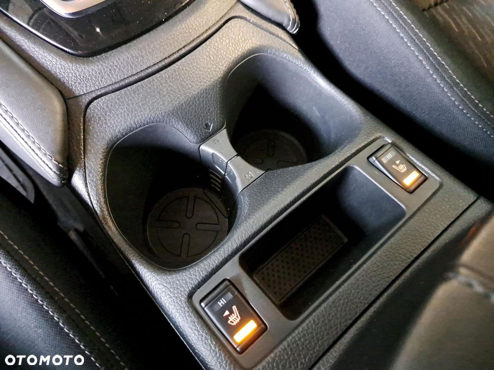 Nissan X-Trail 1.3 DIG-T N-Connecta 2WD DCT - 24