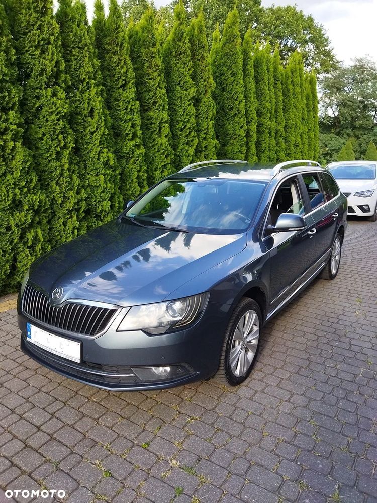 Skoda Superb 2.0 TDI 4x4 Elegance - 1