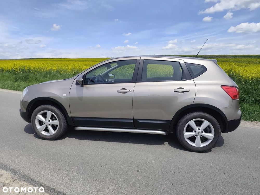 Nissan Qashqai - 8