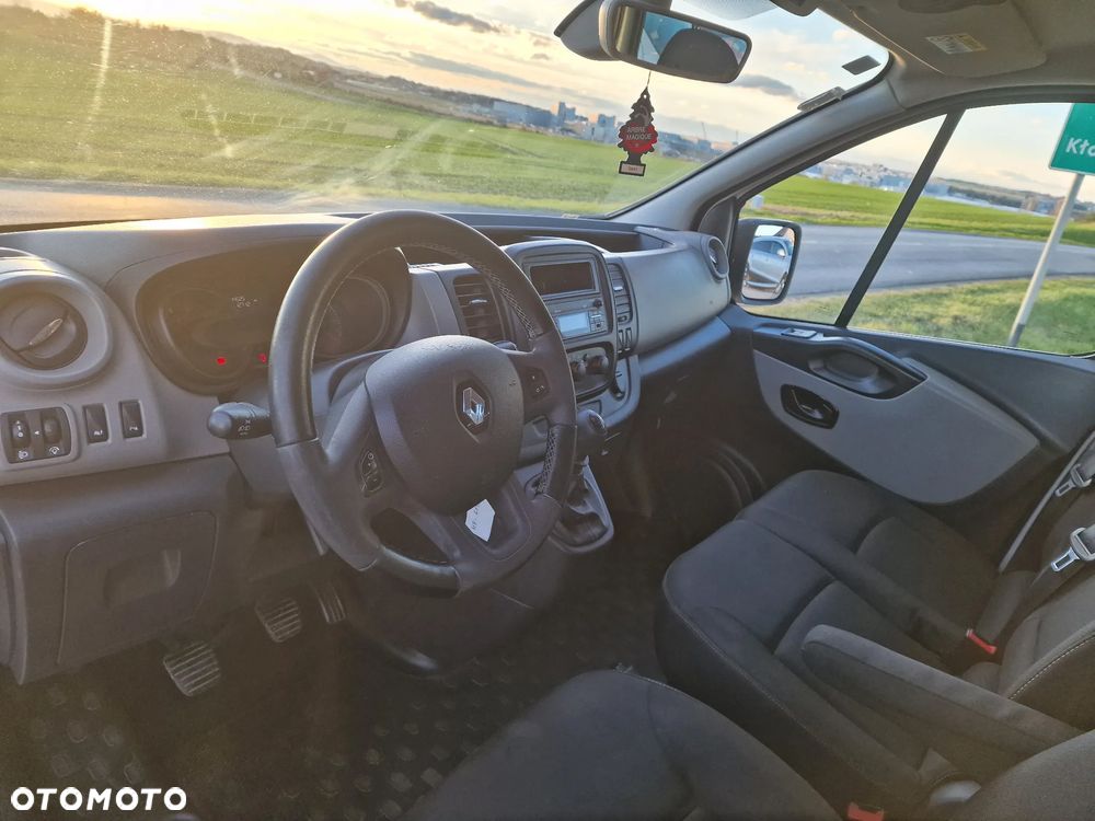 Renault Trafic - 19