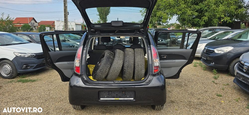 Daihatsu Sirion 1.3 ECO 4WD CooLine - 6