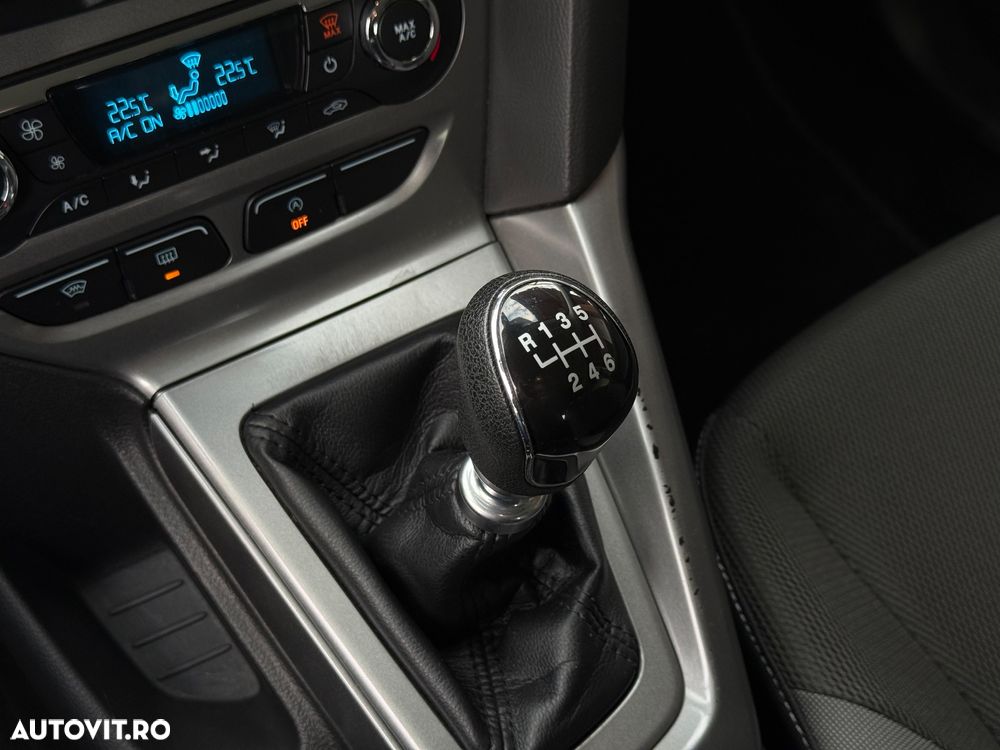 Ford Focus 1.6 TDCI DPF Trend - 20