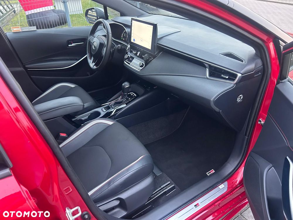 Toyota Corolla 2.0 Hybrid GR Sport Dynamic - 34