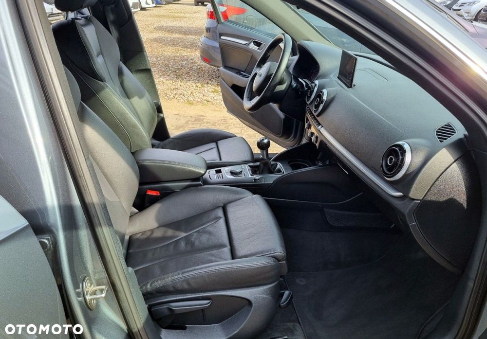 Audi A3 Sportback - 26