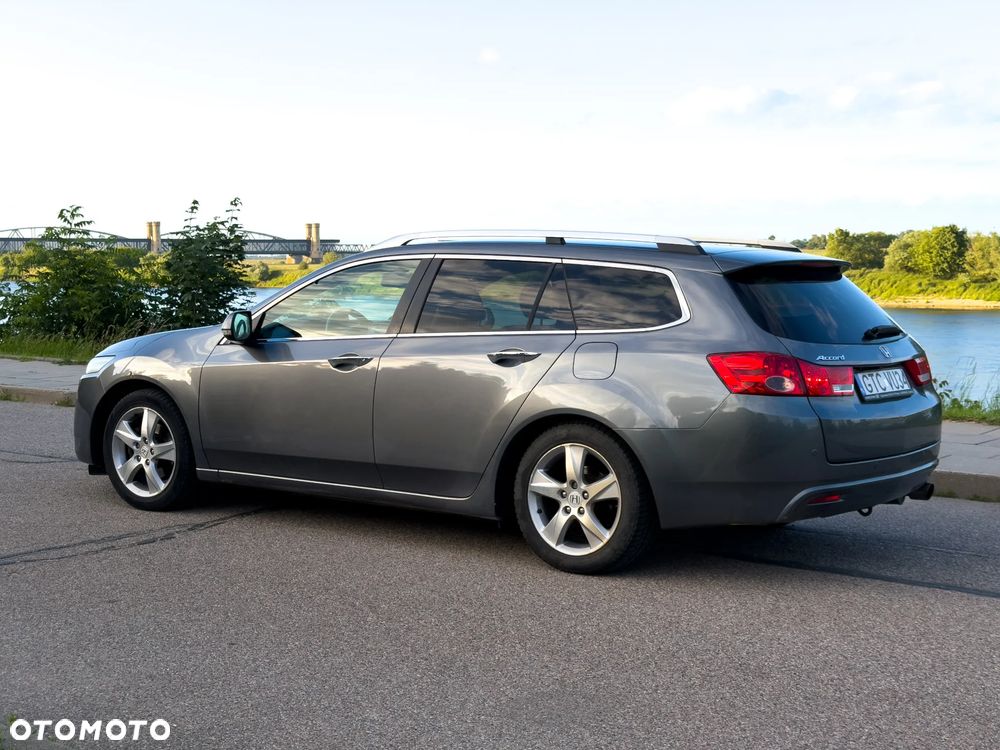 Honda Accord 2.0 Executive - 3