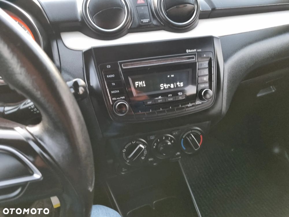 Suzuki Swift 1.2 Dualjet - 13