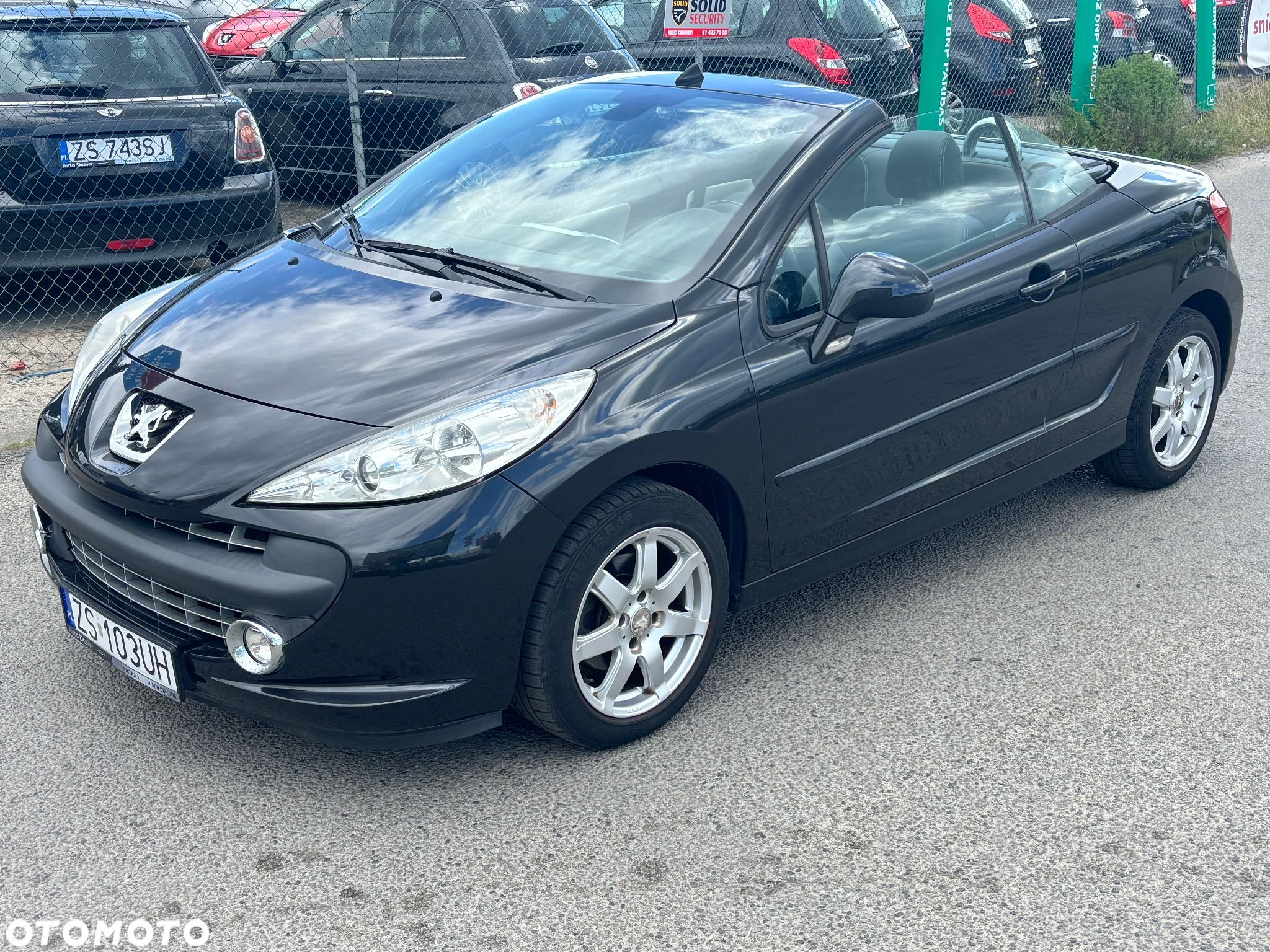 Peugeot 207 CC 120 VTi Roland Garros - 2