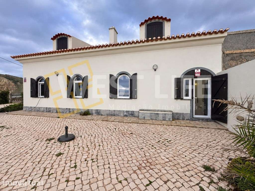 Moradia T5+1 em Primeira Linha de Mar com Vista Privilegiada sobre ... - Grande imagem: 5/32