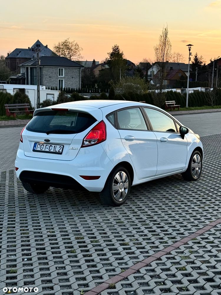 Ford Fiesta ver-1-5-tdci-silver-x - 3