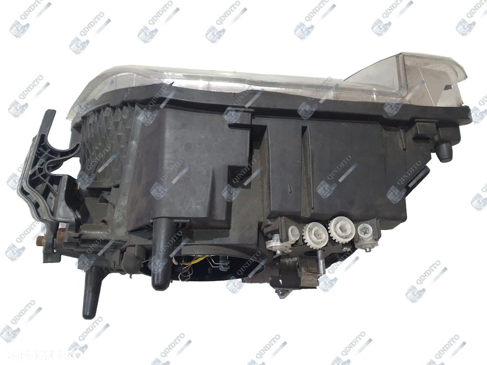 LAMPA REFLEKTOR PRZEDNIA VOLVO FH 13 - 2