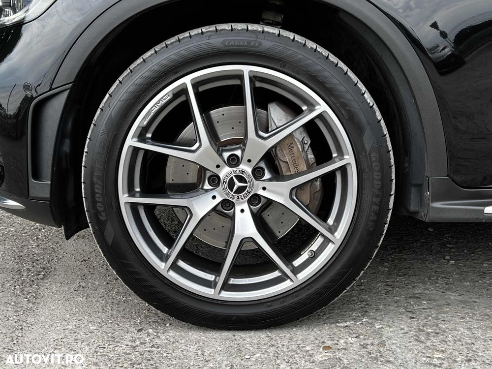 Mercedes-Benz GLC 300 d 4MATIC 9G-TRONIC AMG Line - 36