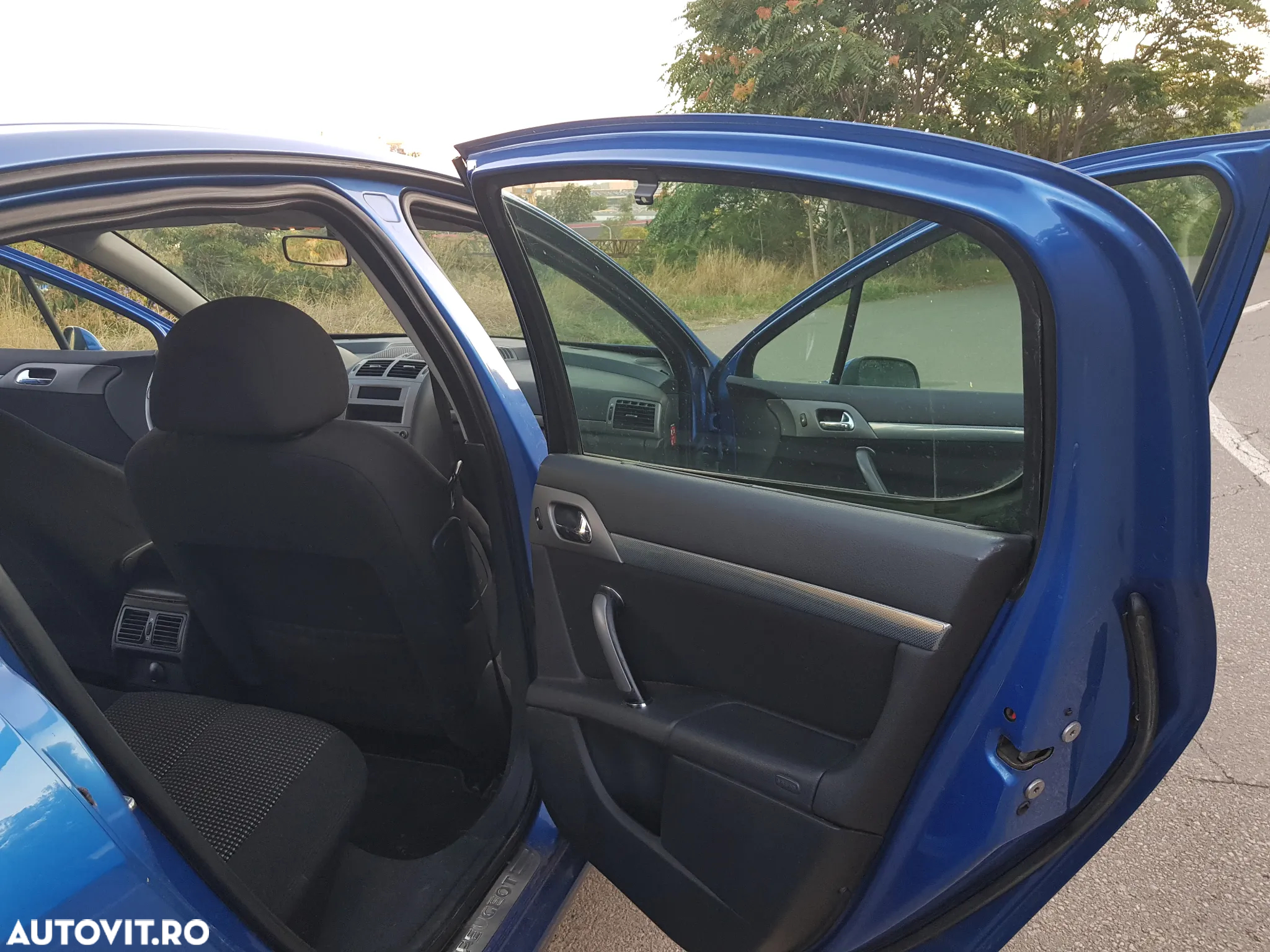 Peugeot 407 HDi 135 Automatik Premium - 21