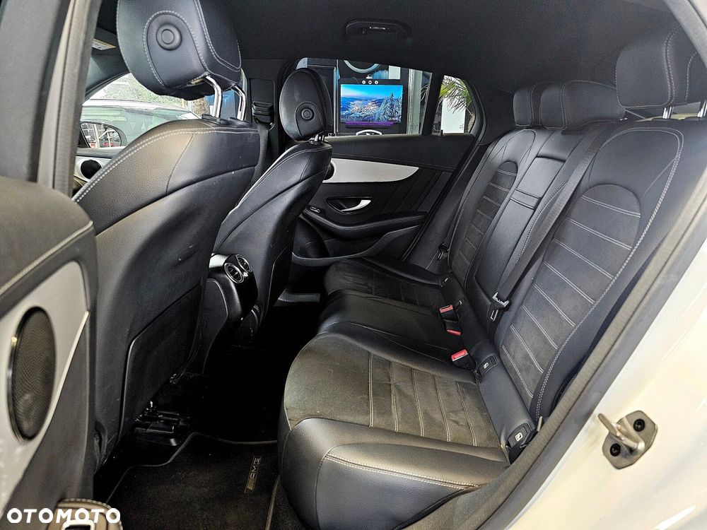 Mercedes-Benz GLC - 16