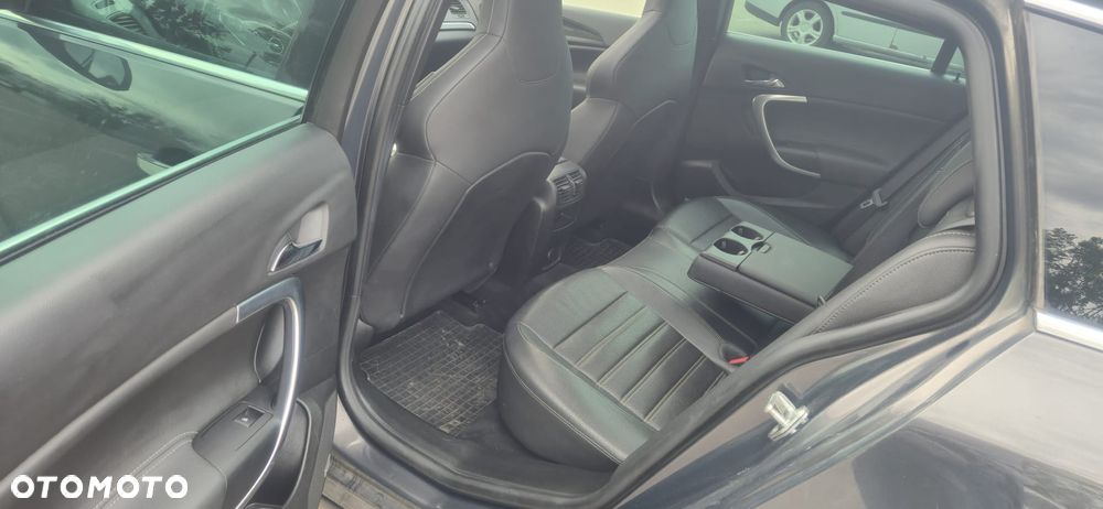 Opel Insignia - 9