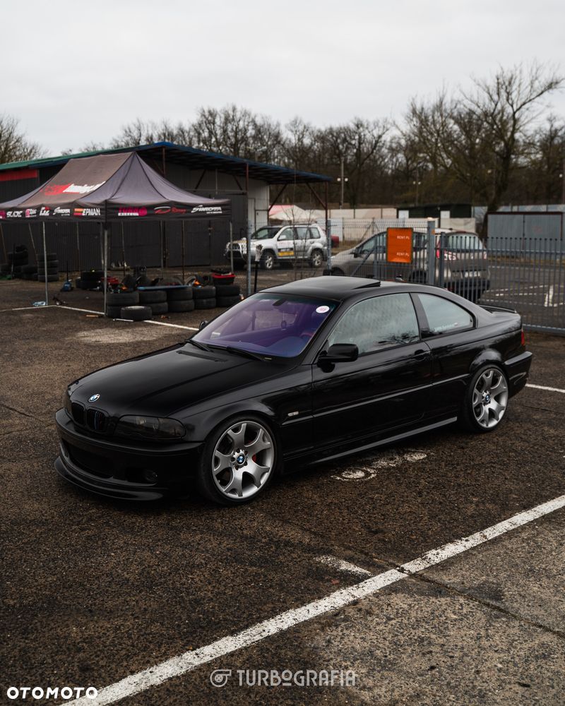 BMW Seria 3 330Ci - 24