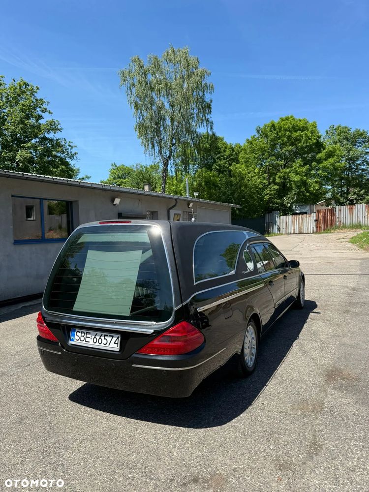 Mercedes-Benz Klasa E - 4