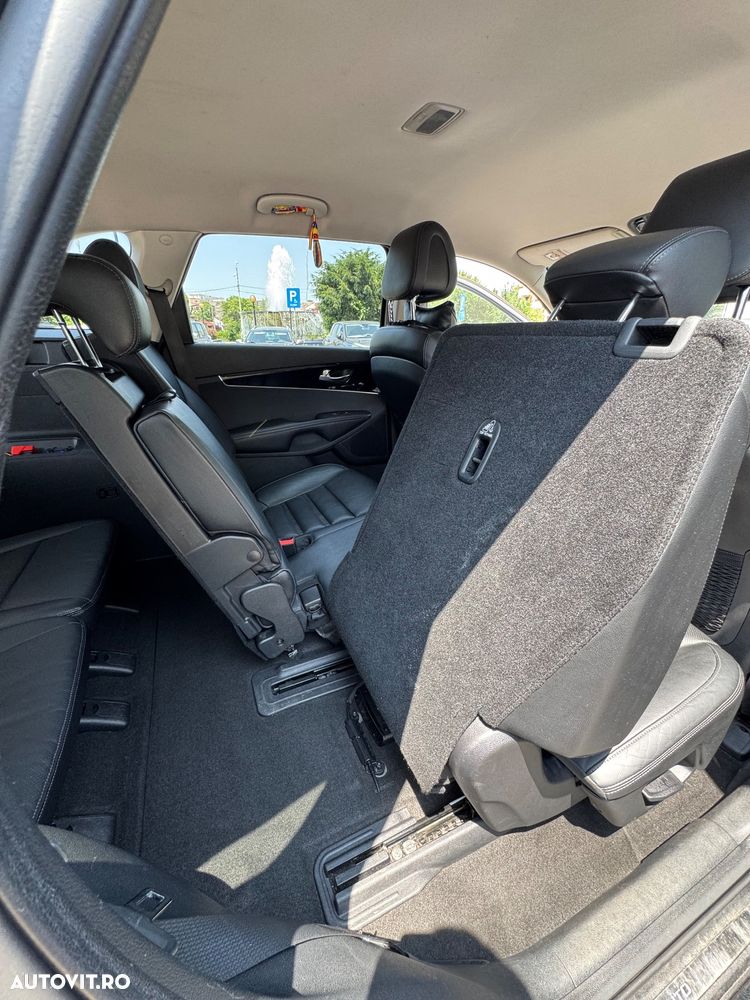 Kia Sorento 2.2 DSL 6AT 4x4 Cosmo - 9