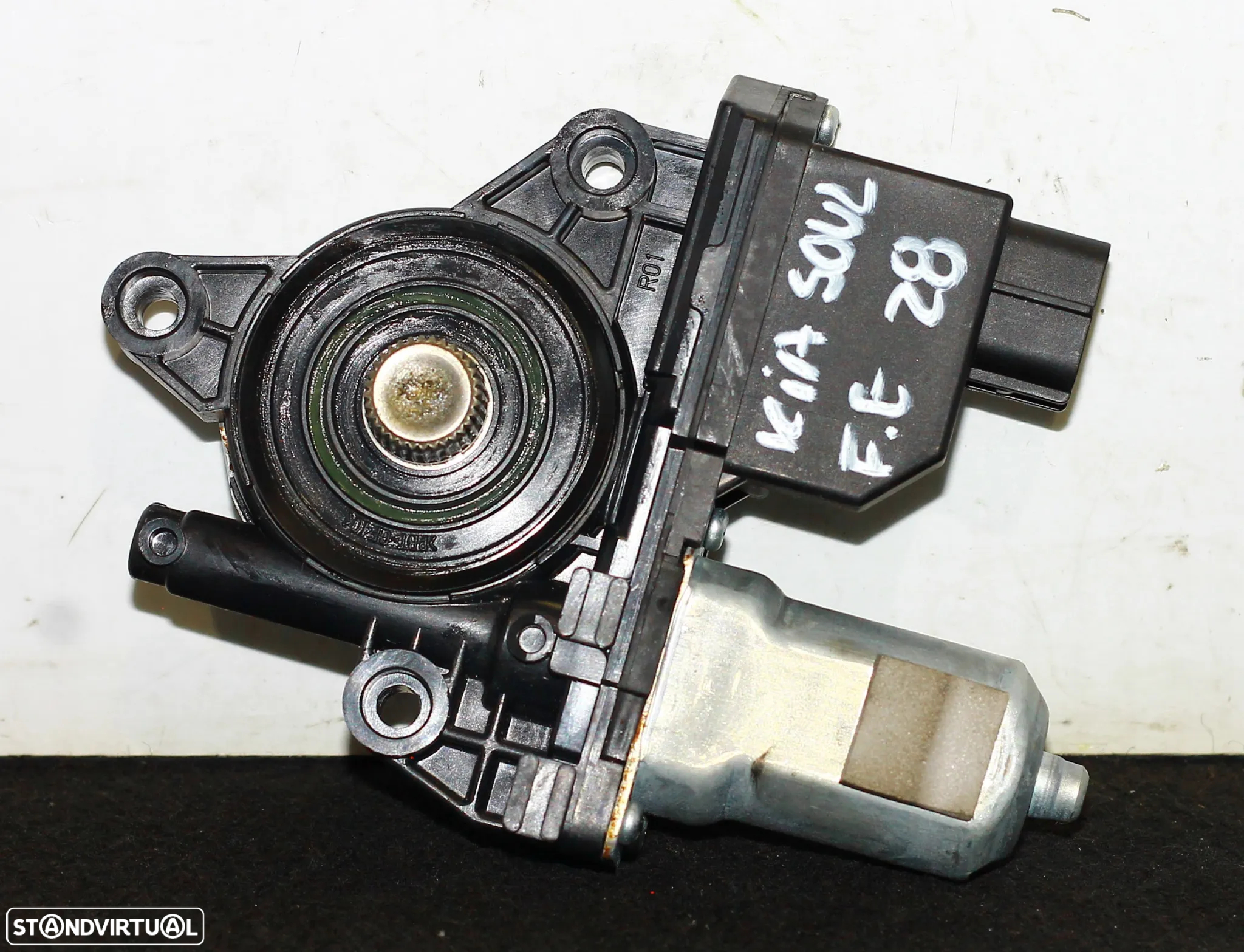 MOTOR ELEVATÓRIO DO VIDRO DIANTEIRO ESQUERDO KIA SOUL - 2