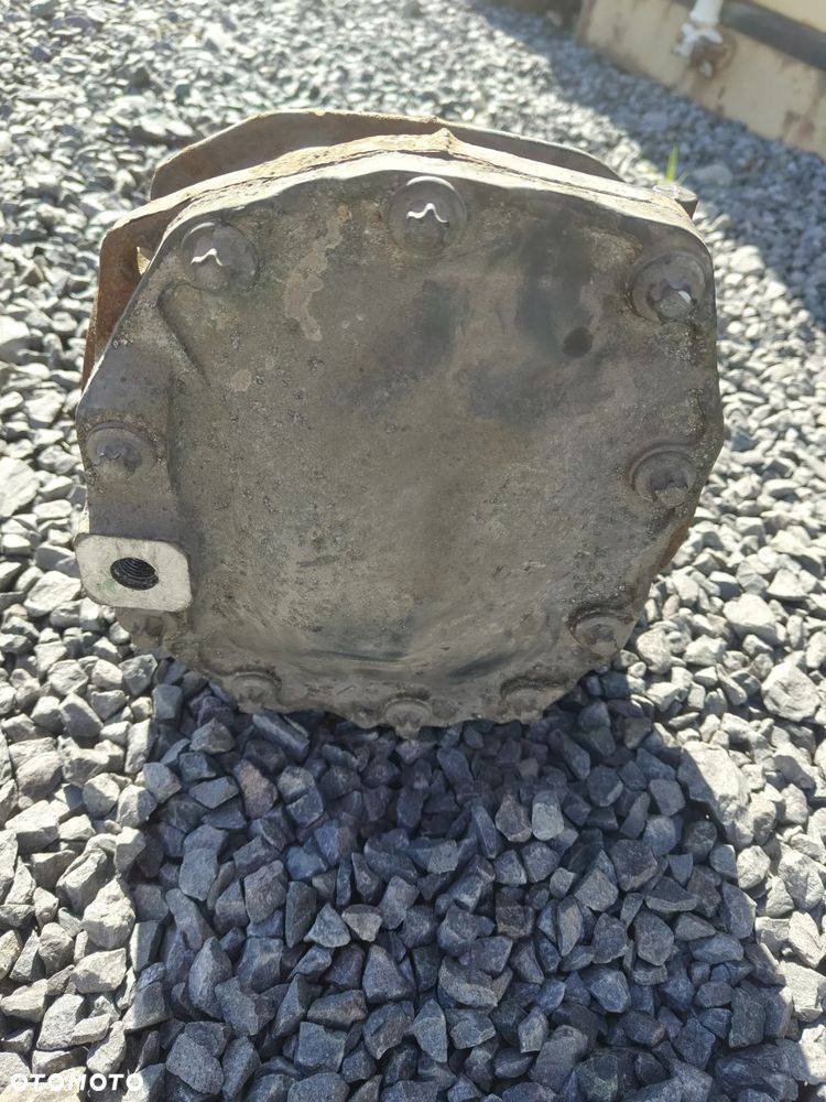 MERCEDES W211 SEDAN 3.2 CDI MOST TYLNY dyferencjał dyfer automat 2.47 - 7