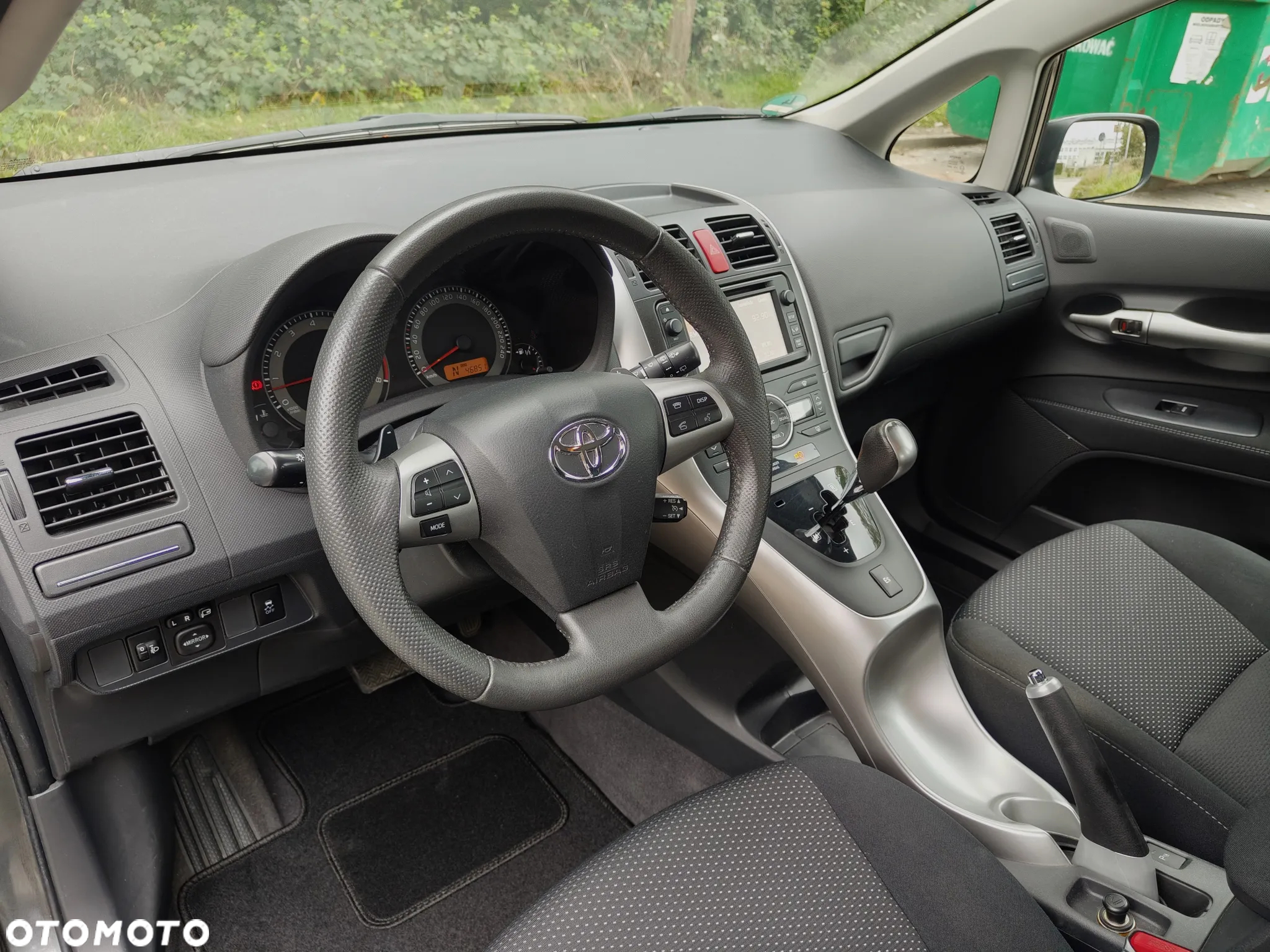 Toyota Auris 1.6 Premium Comfort MS - 13