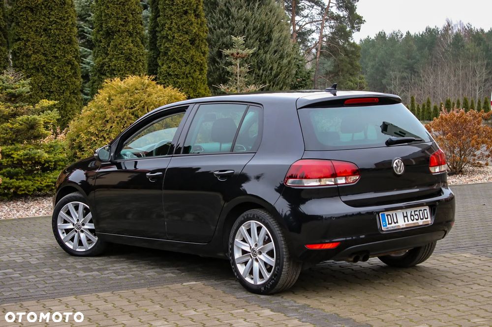 Volkswagen Golf - 18