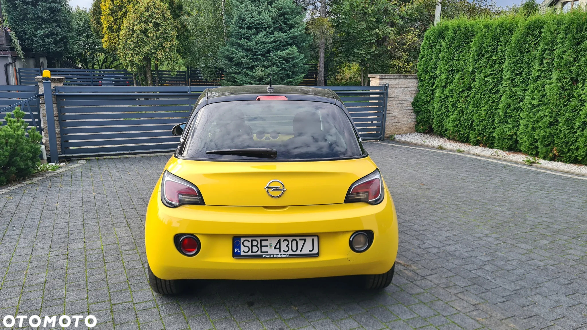 Opel Adam 1.2 Black Link - 10