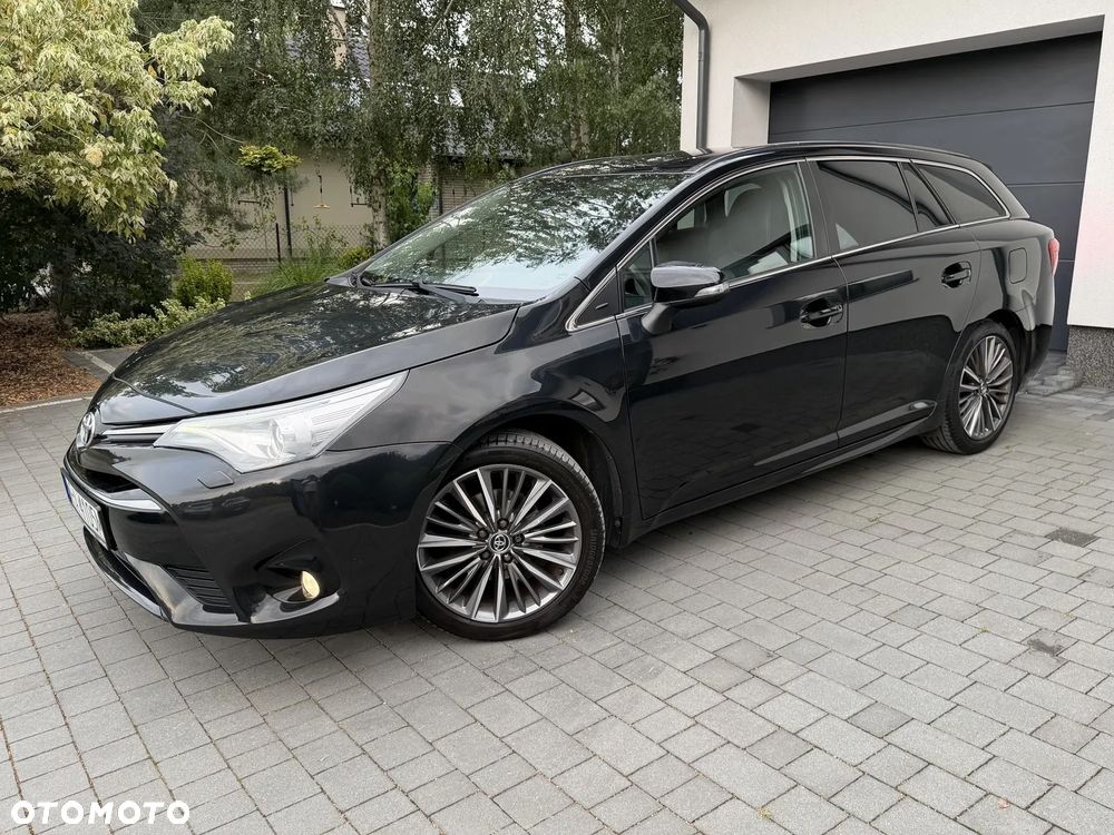 Toyota Avensis 1.8 Prestige MS - 14