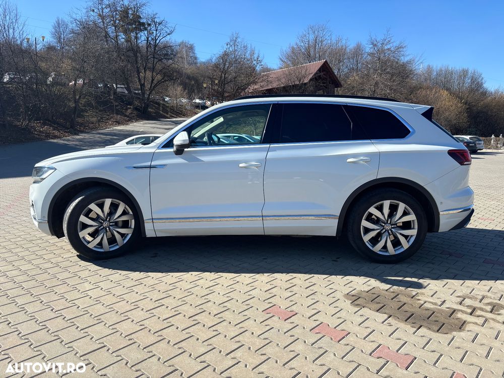 Volkswagen Touareg 3.0 V6 TDI 4Motion DPF Automatik Elegance - 12