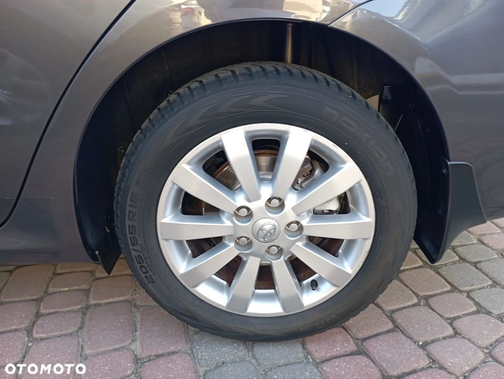 Toyota Corolla 1.6 Premium - 21